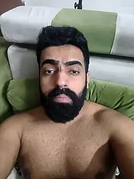 vaibhavchugh38 online show from February 16, 11:53 am