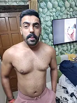 vaibhavchugh38 online show from March 2, 6:57 pm