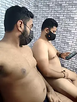 vaibhavchugh38 online show from October 24, 6:51 pm