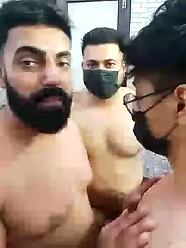 Snapshot of vaibhavchugh38 chatting on August 1, 6:39 pm vaibhavchugh38 online show from August 1, 6:39 pm
