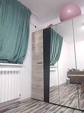 blondaf online show from November 26, 5:18 am