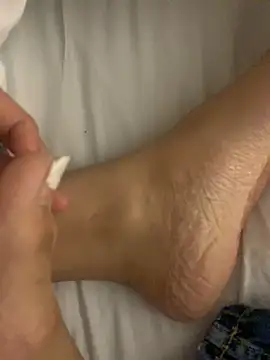 Snapshot of bratty_nina chatting on January 25, 11:54 pm bratty nina online show from January 25, 11:54 pm