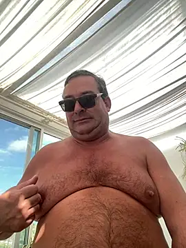 MountJohnXL online show from May 3, 4:32 pm