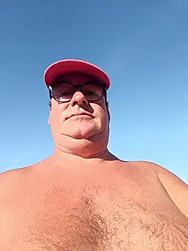 MountJohnXL online show from May 4, 5:38 pm