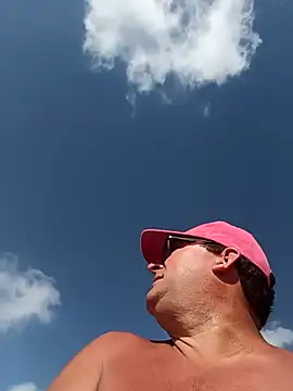 MountJohnXL online show from April 21, 4:57 pm