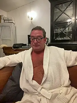 MountJohnXL online show from April 13, 10:58 pm