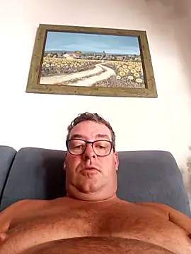 Snapshot of MountJohnXL chatting on March 17, 10:49 am MountJohnXL online show from March 17, 10:49 am