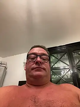 MountJohnXL online show from June 7, 1:33 am