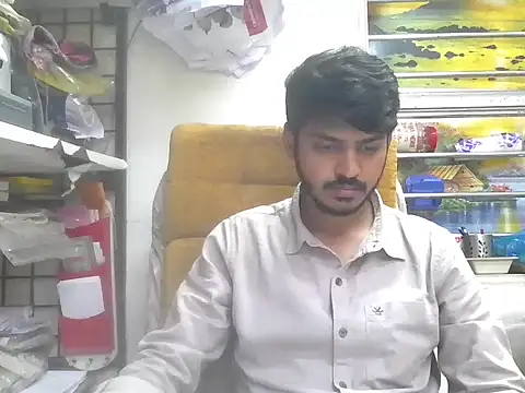 cute modell online show from March 6, 12:44 pm
