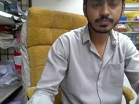 Snapshot of cute_modell chatting on November 14, 12:09 pm cute modell online show from November 14, 12:09 pm