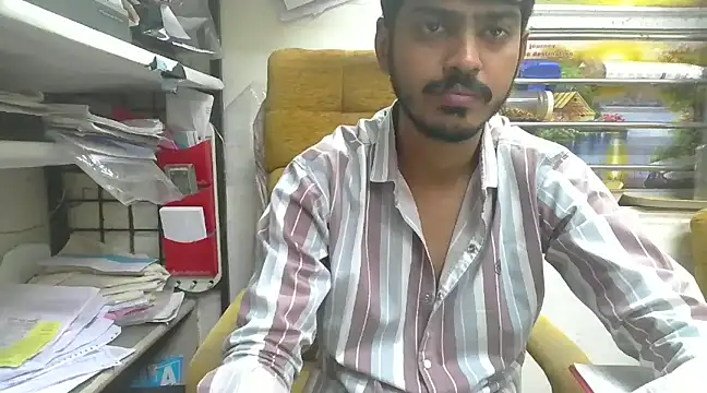 Snapshot of cute_modell chatting on February 7, 10:50 am cute modell online show from February 7, 10:50 am