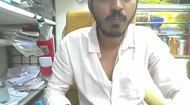 Snapshot of cute_modell chatting on February 14, 12:57 pm cute modell online show from February 14, 12:57 pm