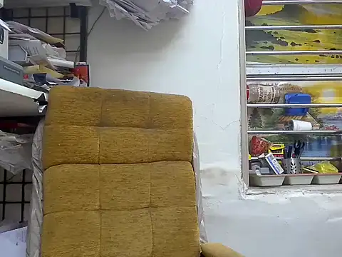 Snapshot of cute_modell chatting on September 24, 12:44 pm cute modell online show from September 24, 12:44 pm