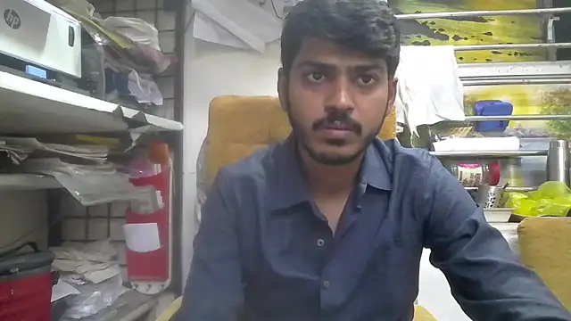 Snapshot of cute_modell chatting on February 17, 12:46 pm cute modell online show from February 17, 12:46 pm