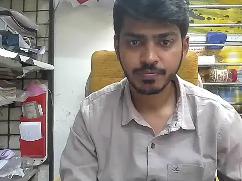 Snapshot of cute_modell chatting on November 29, 11:54 am cute modell online show from November 29, 11:54 am