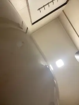 Snapshot of cute_modell chatting on October 14, 4:13 am cute modell online show from October 14, 4:13 am