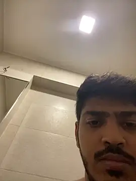 Snapshot of cute_modell chatting on October 17, 4:42 pm cute modell online show from October 17, 4:42 pm