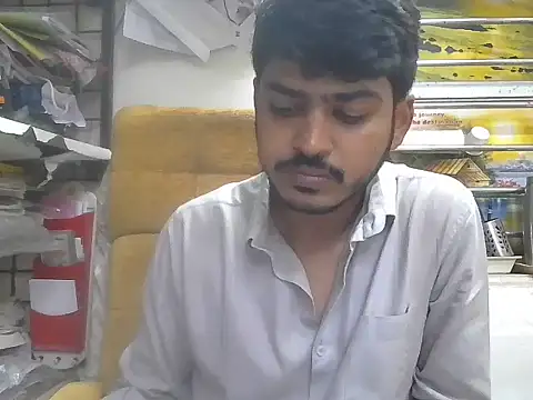 Snapshot of cute_modell chatting on February 14, 12:05 pm cute modell online show from February 14, 12:05 pm