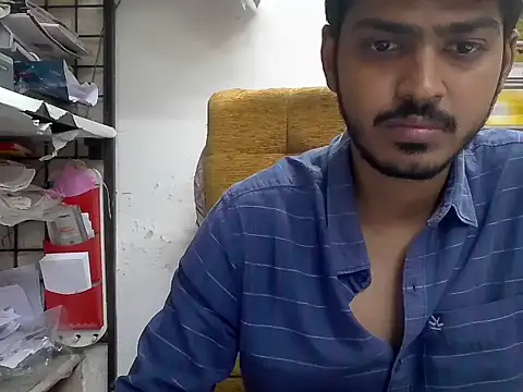 Snapshot of cute_modell chatting on November 5, 2:20 pm cute modell online show from November 5, 2:20 pm