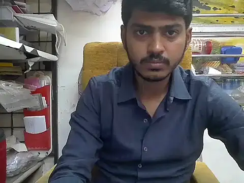 Snapshot of cute_modell chatting on February 4, 12:22 pm cute modell online show from February 4, 12:22 pm