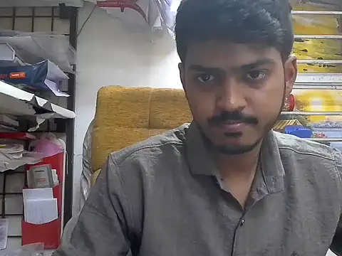 Snapshot of cute_modell chatting on December 20, 12:08 pm cute modell online show from December 20, 12:08 pm