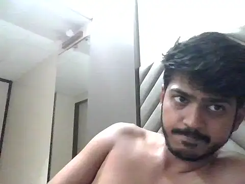 Snapshot of cute_modell chatting on February 21, 8:11 pm cute modell online show from February 21, 8:11 pm