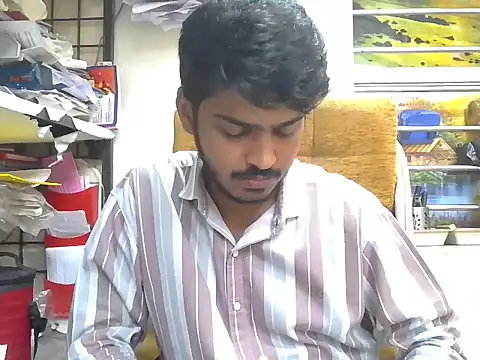 Snapshot of cute_modell chatting on October 8, 12:17 pm cute modell online show from October 8, 12:17 pm