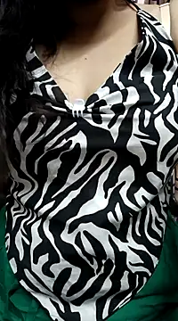 Snapshot of snehasexy chatting on January 13, 10:35 pm snehasexy online show from January 13, 10:35 pm