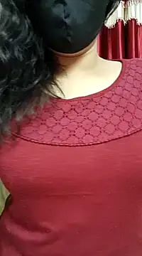 Snapshot of snehasexy chatting on January 18, 6:10 pm snehasexy online show from January 18, 6:10 pm