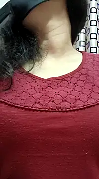 Snapshot of snehasexy chatting on January 18, 9:13 pm snehasexy online show from January 18, 9:13 pm