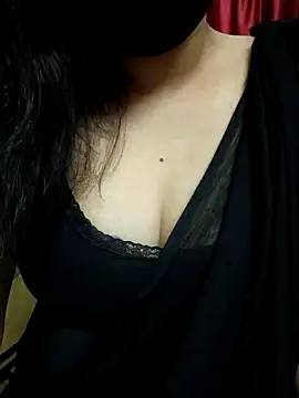 Snapshot of snehasexy chatting on January 17, 1:56 pm snehasexy online show from January 17, 1:56 pm