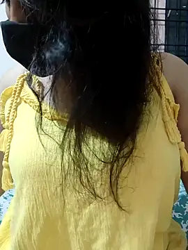 Snapshot of snehasexy chatting on February 23, 3:08 pm snehasexy online show from February 23, 3:08 pm