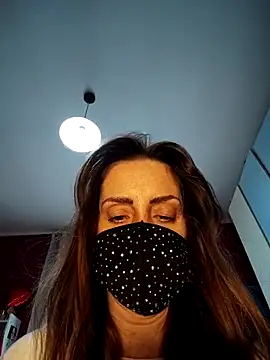 Akemi rossi online show from March 11, 2:00 pm