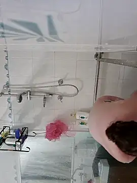 Snapshot of Laurajade9 chatting on January 15, 12:47 pm Laurajade9 online show from January 15, 12:47 pm