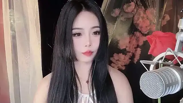 ying-love520 online show from February 9, 8:32 am