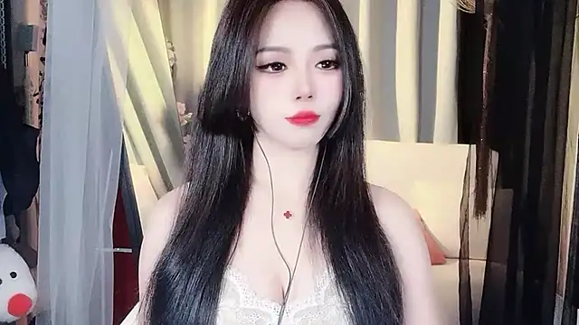 ying-love520 online show from November 11, 12:00 pm