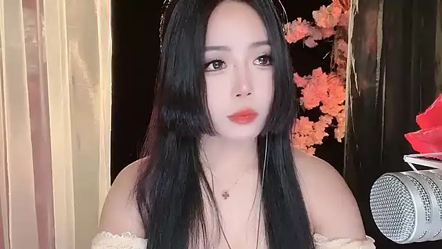 ying-love520 online show from March 13, 8:37 am