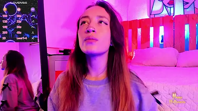 coral jonesss online show from October 14, 2:50 pm