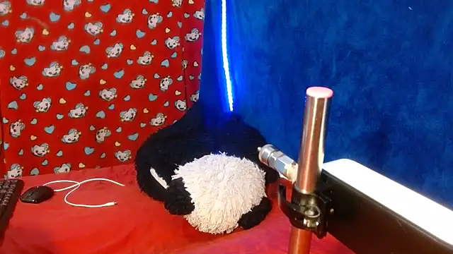 Snapshot of kattislut77 chatting on September 15, 7:47 pm kattislut77 online show from September 15, 7:47 pm
