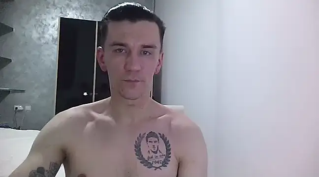 NathanNate0410 online show from January 17, 10:12 pm