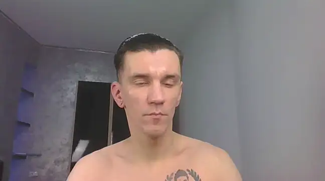 NathanNate0410 online show from January 27, 9:22 pm