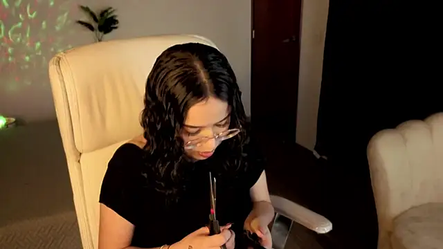 Snapshot of Renaxi_Smith chatting on October 3, 7:48 pm Renaxi Smith online show from October 3, 7:48 pm