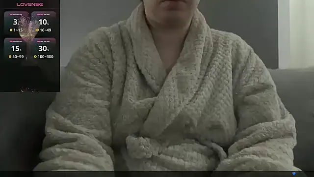 Snapshot of Teasingsarah chatting on October 25, 8:46 am Teasingsarah online show from October 25, 8:46 am