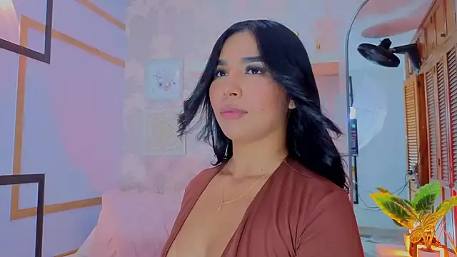 CharlotteGraay online show from February 25, 7:47 pm