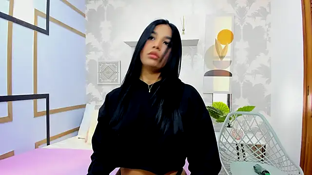 CharlotteGraay online show from September 20, 8:03 pm