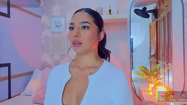 CharlotteGraay online show from March 31, 7:38 pm