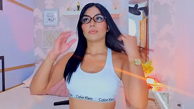 CharlotteGraay online show from January 10, 7:42 pm