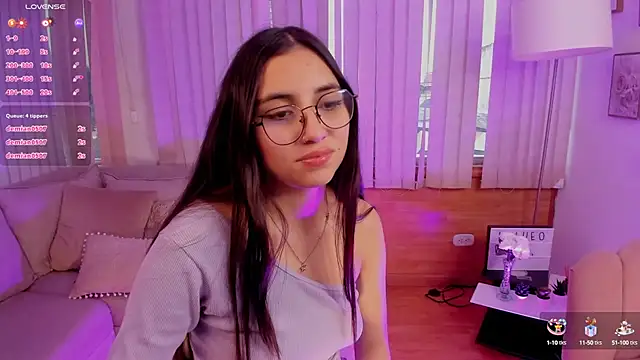 Grace  jones online show from March 8, 4:28 pm