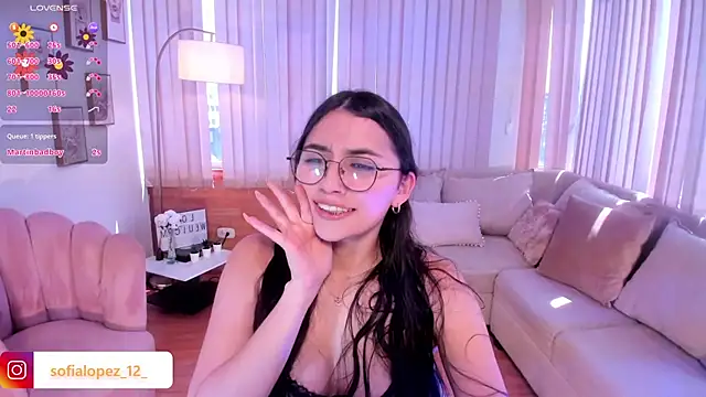 Grace  jones online show from January 13, 4:19 pm