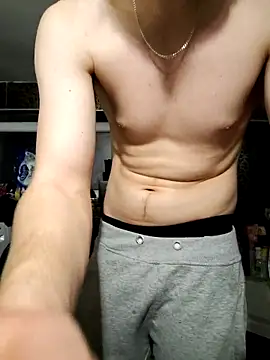 Mikussl online show from December 1, 9:37 pm